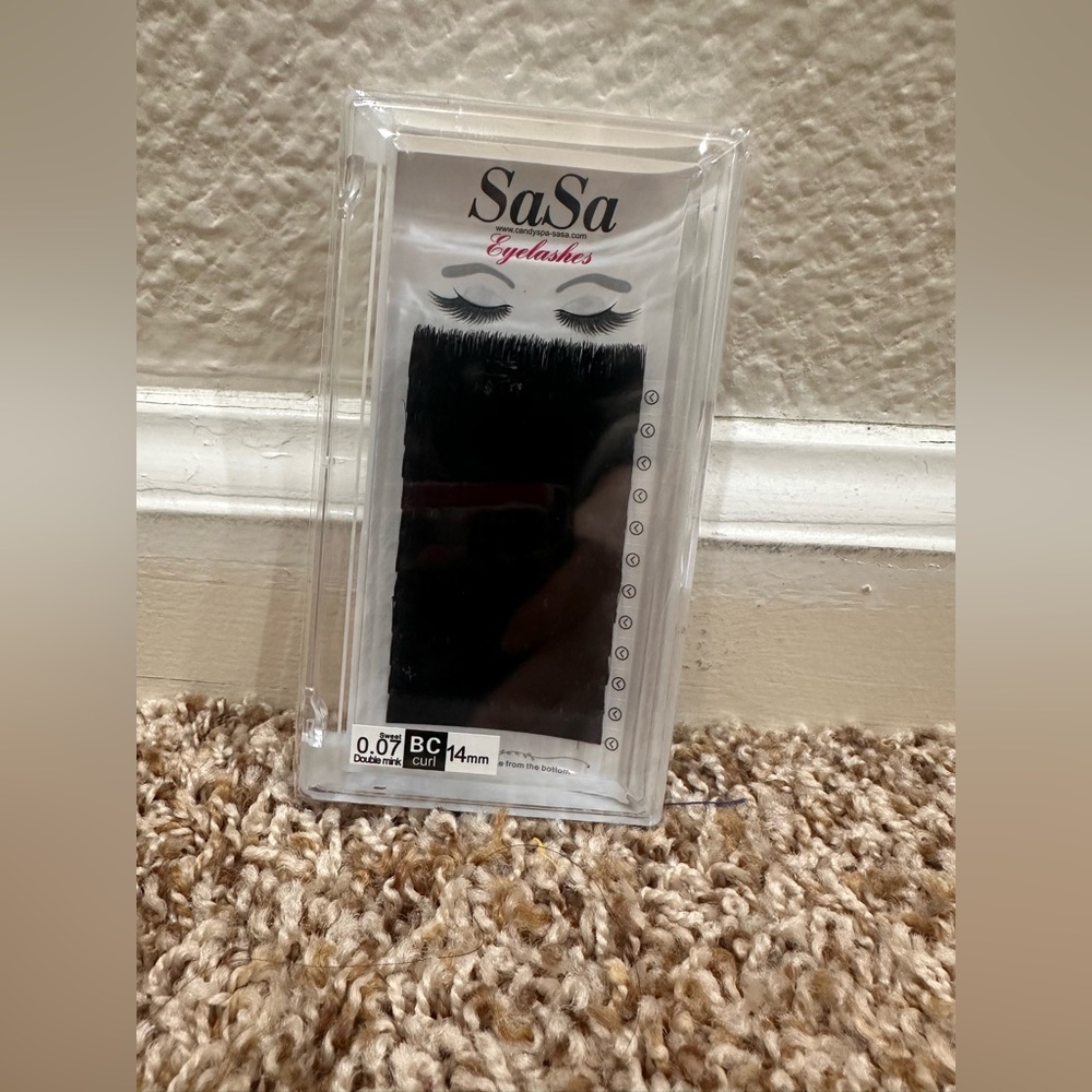 10 Pack- SaSa Eyelash Extensions